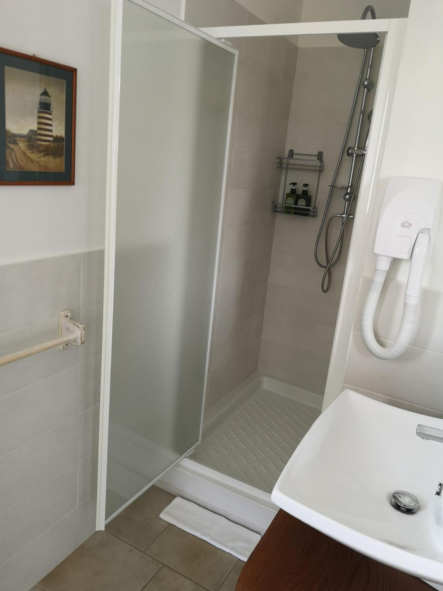 B&B Limone サン・テオドーロ 部屋 写真